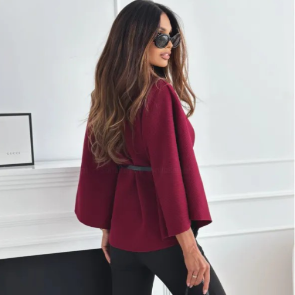 Cape en Laine à Bretelles Serrées - Élégance Hivernale Feroval