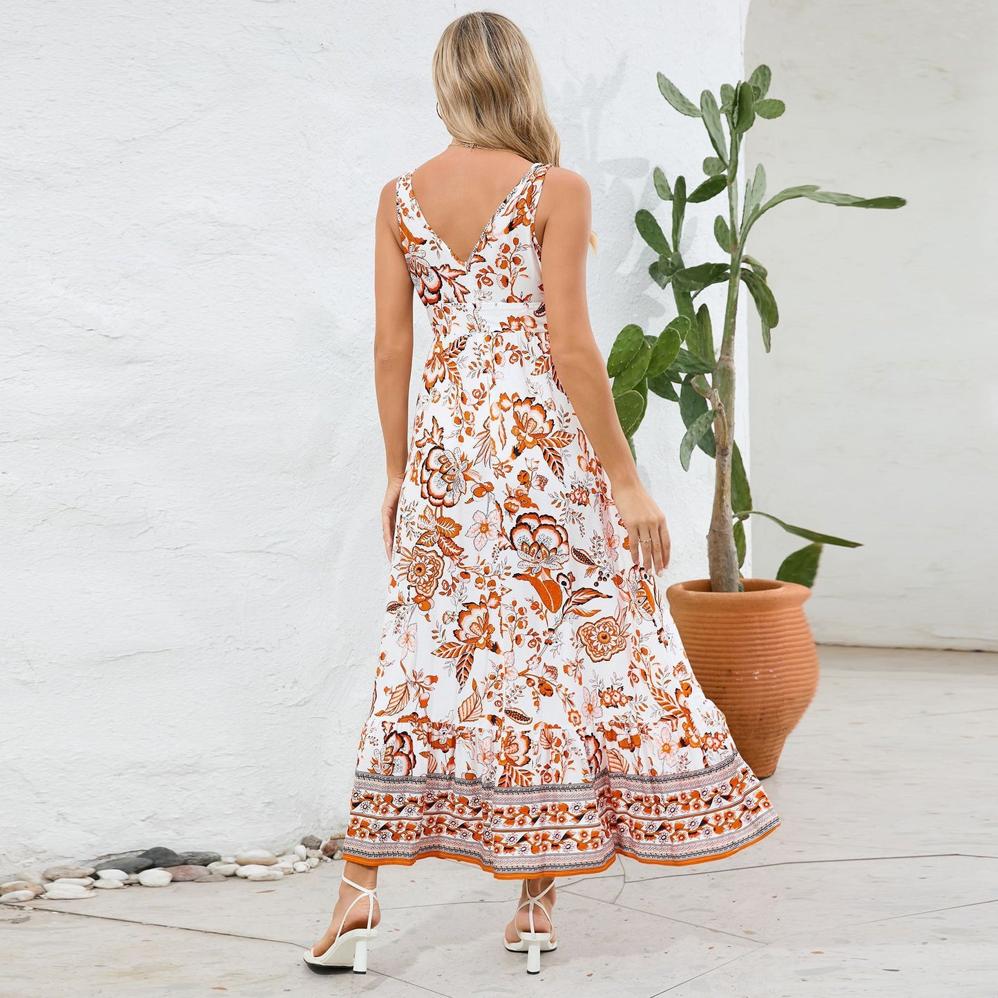 Robe d'été longue à col en V et imprimé floral