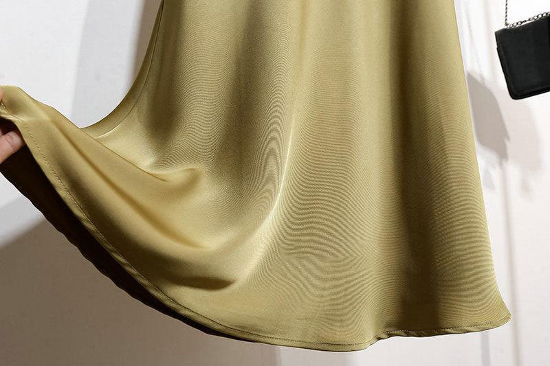 Jupe A-line en satin - Élégance et confort