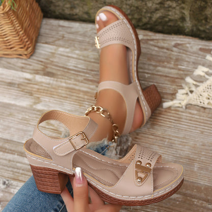 Sandales Classiques Femme à Talon Épais - Confort & Style