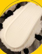 Chaussons Mignons en Coton d'Agneau – Douceur et Confort Feroval